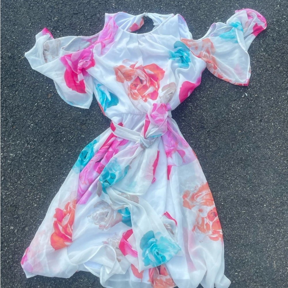 Calvin Klein Cold Shoulder Flutter Sleeve Floral Mini Dress- Sz 4P